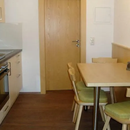 Schwoagerhof Apartmán *